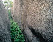 Granite canyon, The Hazards